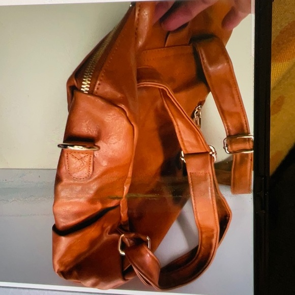 New backpack - Picture 3 of 6